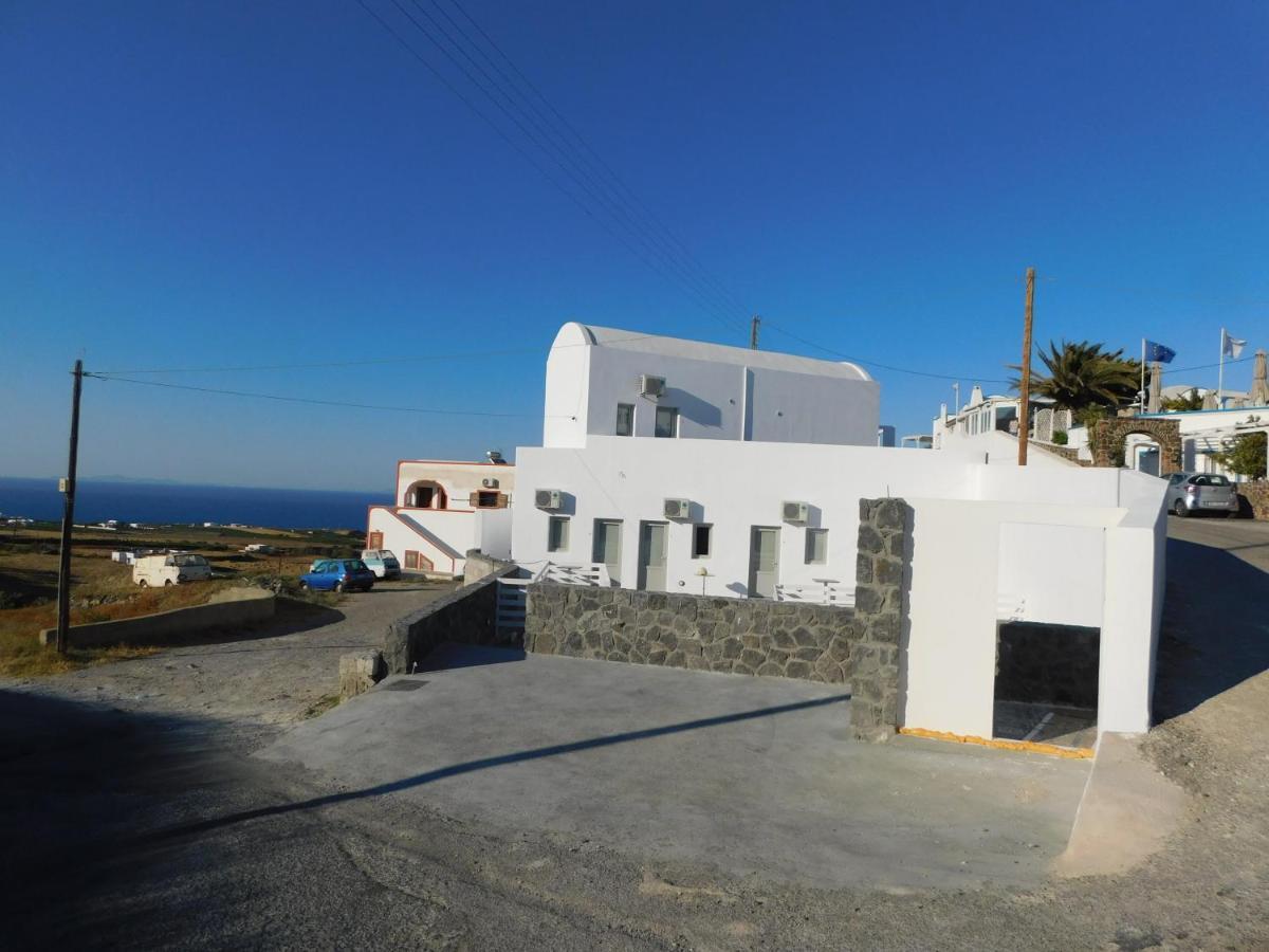 Fira Memorable Hotell Eksteriør bilde